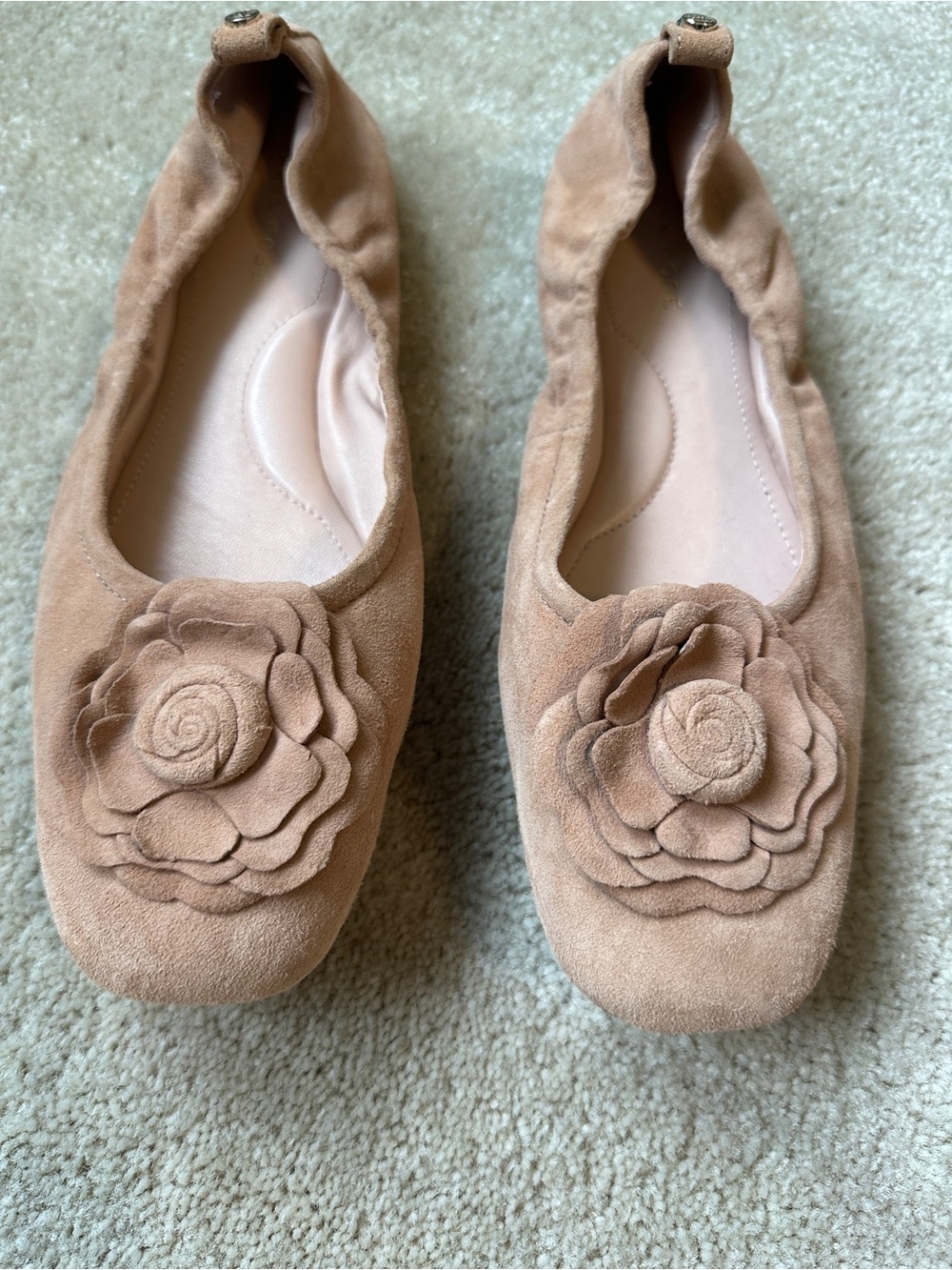 Women’s Tan/Peach Floral Suede Ballet Flats — Taryn Rose